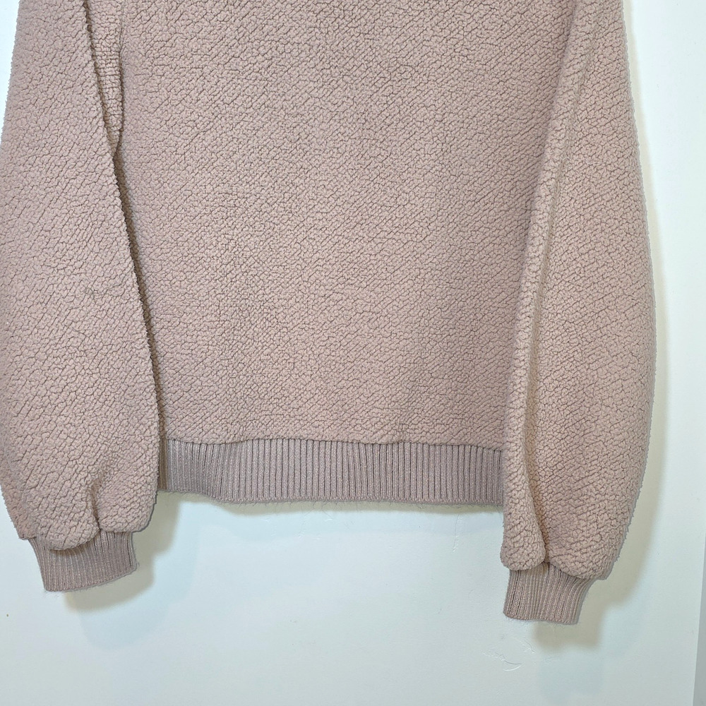 Abercrombie and Fitch Sherpa Fleece Women's Size M Mauve Pink Soft Sweatshirt - Picture 3 of 8